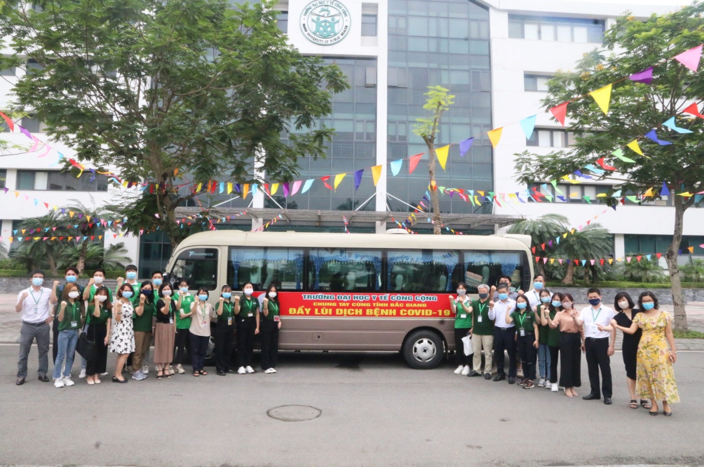 Lĩnh vực Y tế công cộng “ngoi” lên giữa tâm dịch Covid-19